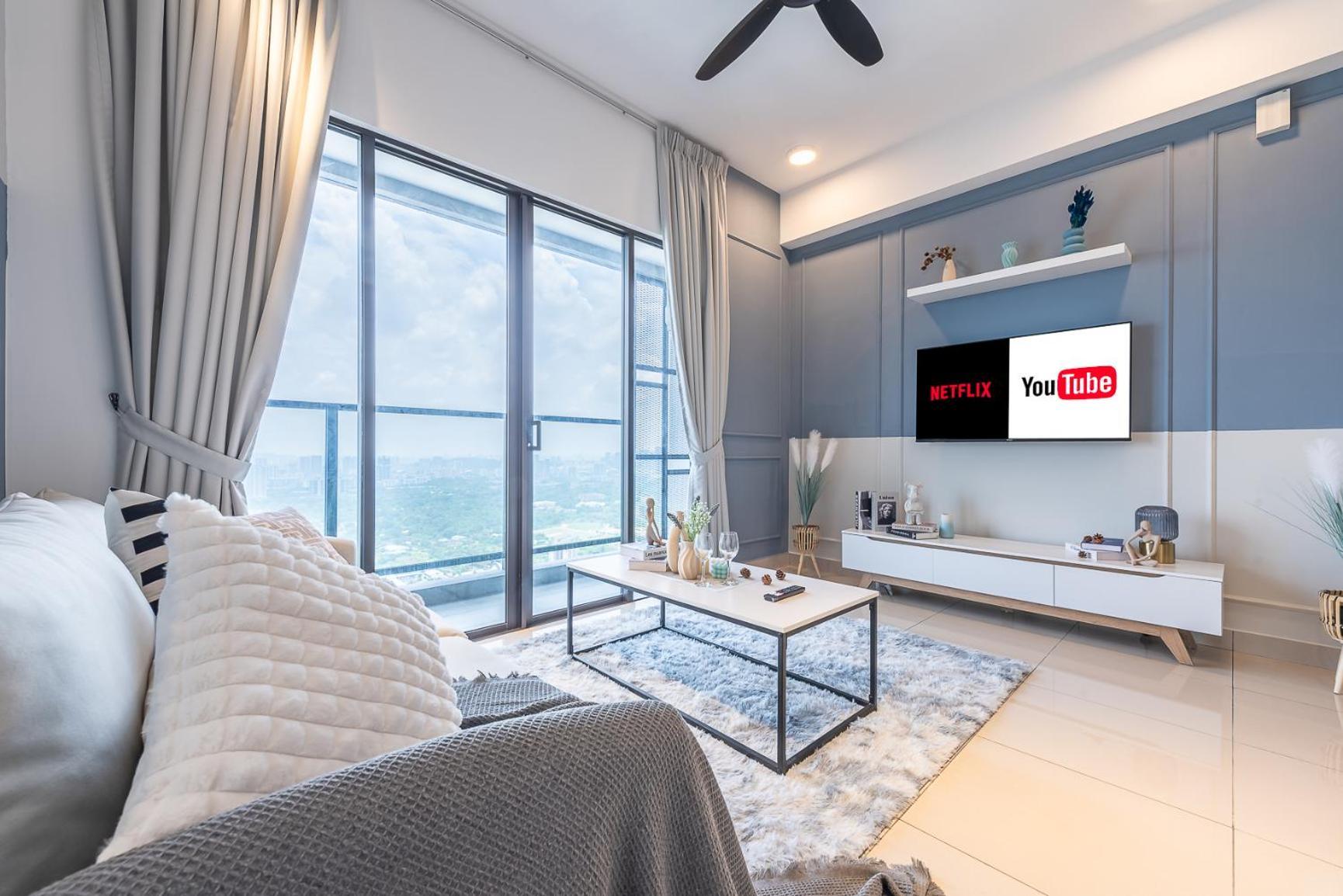 Tallest Concept Theme Suite Klcc Kuala Lumpur Room photo